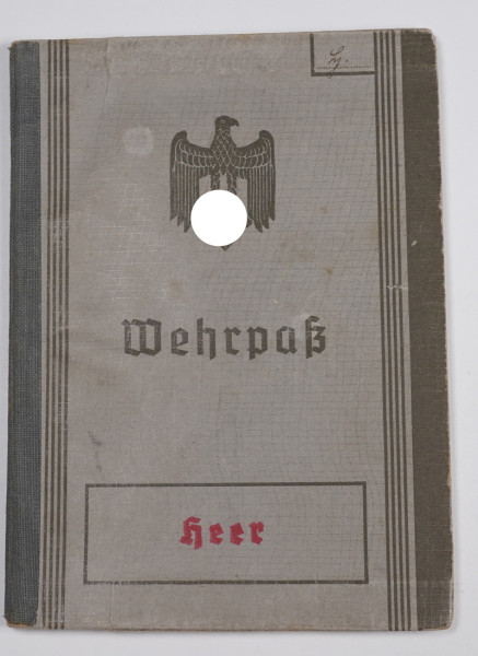 Wehrpaß Hofmann I.R.205, 52. I.D. gefallen August 1941