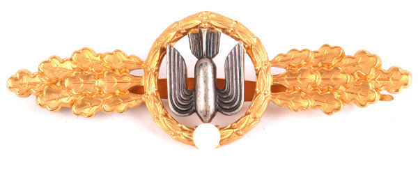 Frontflugspange für Kampfflieger in Gold