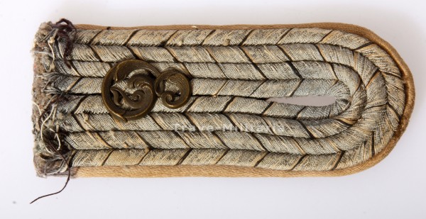 Preußen Schulterstück Feldgrau für einen Leutnant im Eisenbahn-Regiment
