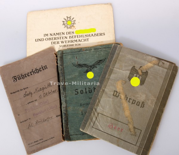 Wehrpass und Soldbuch Nieguth San. Bereitschaft (mot) II. Luftwaffe