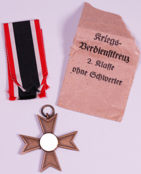 Kriegsverdienstkreuz 2. Klasse ohne Schwerter mit Tüte