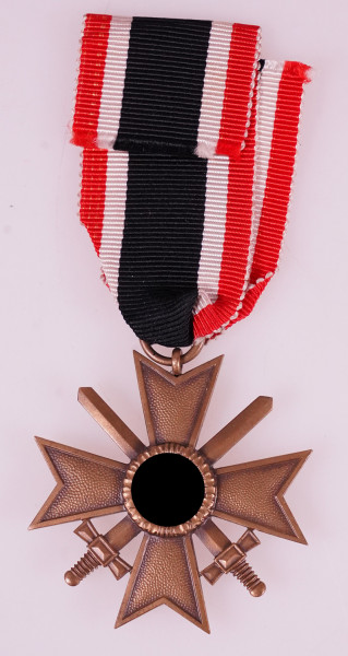 Kriegsverdienstkreuz 2. Klasse mit Schwertern