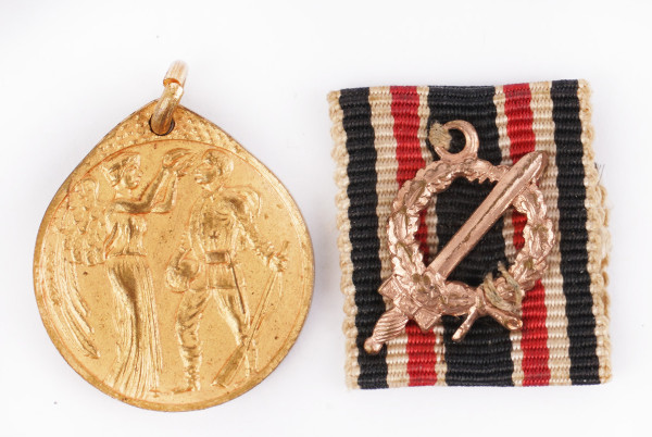 Mutter Deutsche Ehrendenkmünze des Weltkriege 1914-1918 mit Kampfabzeichen
