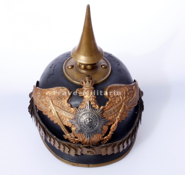 Preussen Pickelhaube für einen Fähnrich der Garde Infanterie