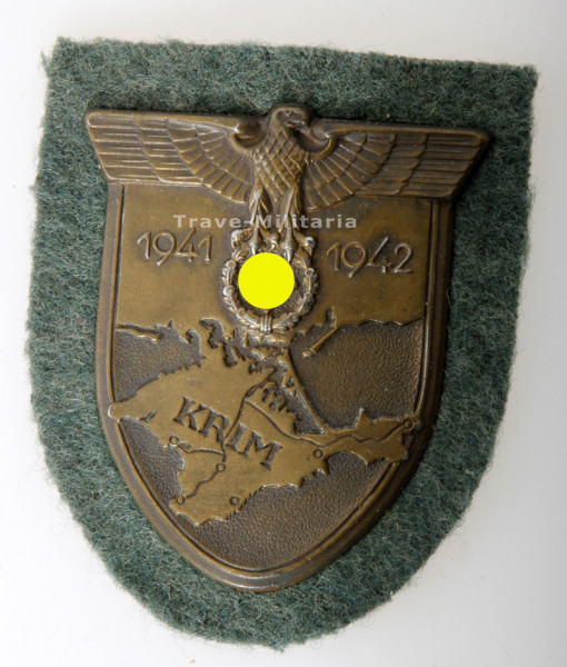 Krimschild auf Heeresstoff