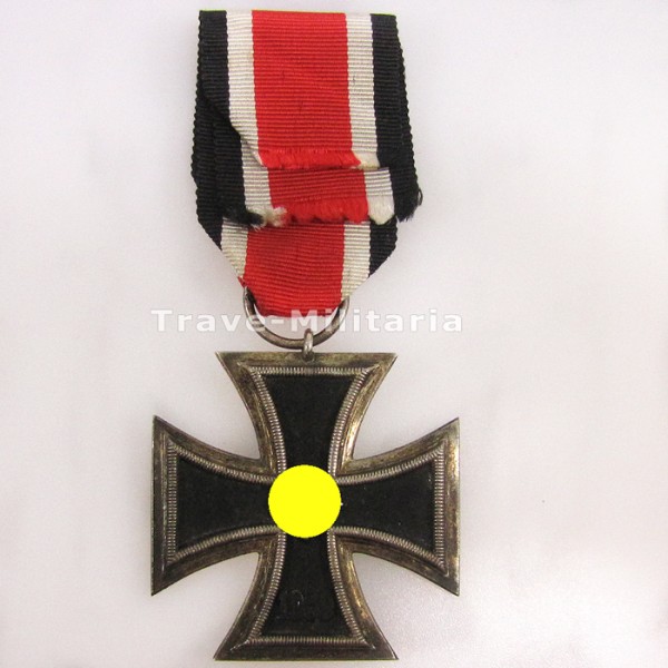 Eisernes Kreuz 2. Klasse am Band