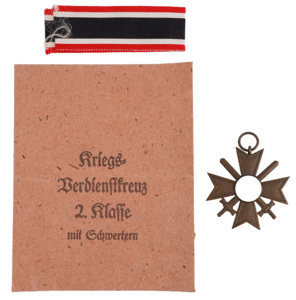 Kriegsverdienstkreuz 2. Klasse mit Schwertern in Tüte