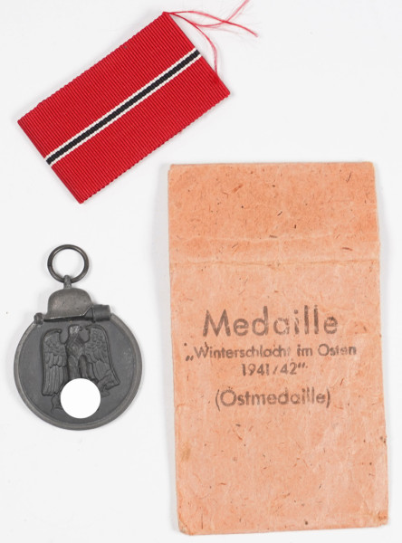 Medaille Winterschlacht im Osten 1941/42 mit Tüte