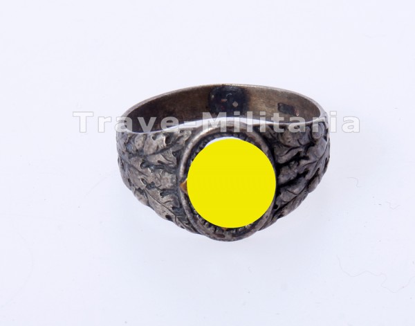 Patriotischer Ring mit Hakenkreuz