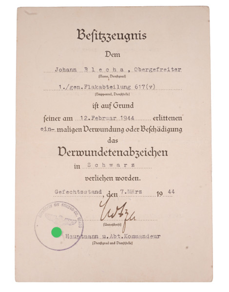 Besitzzeugnis Verwundetenabzeichen in Schwarz Blecha gem. Flakabteilung 617 (v)