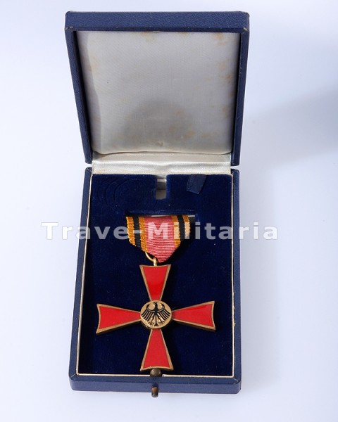 Bundesverdienstkreuz am Bande im Etui