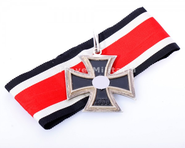 Ritterkreuz des Eisernen Kreuzes mit Band