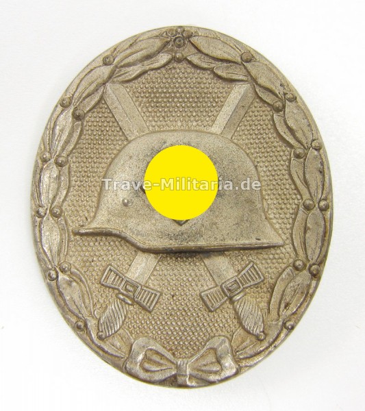 Verwundetenabzeichen in Silber Hersteller 65