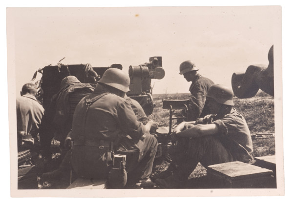 Wehrmacht Heer Foto einer Pak in Feuerstellung