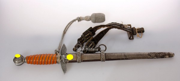 Luftwaffen Offiziersdolch mit Luxusgehänge