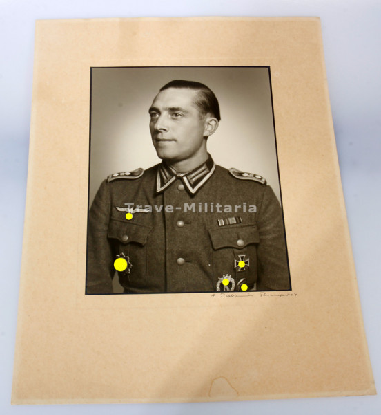 Portraitfoto Oberfeldwebel Deutsches Kreuz in Gold
