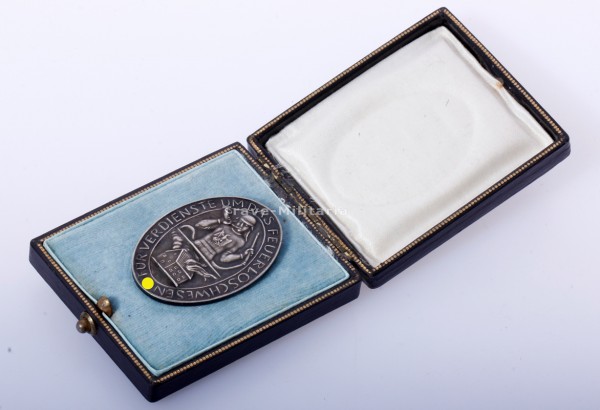 Ehrenzeichen für Verdienste um das Feuerlöschwesen 1933-1936 im Etui