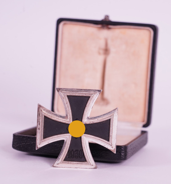Eisernes Kreuz 1. Klasse mit Etui