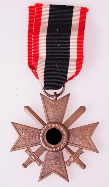 Kriegsverdienstkreuz 2. Klasse mit Schwertern