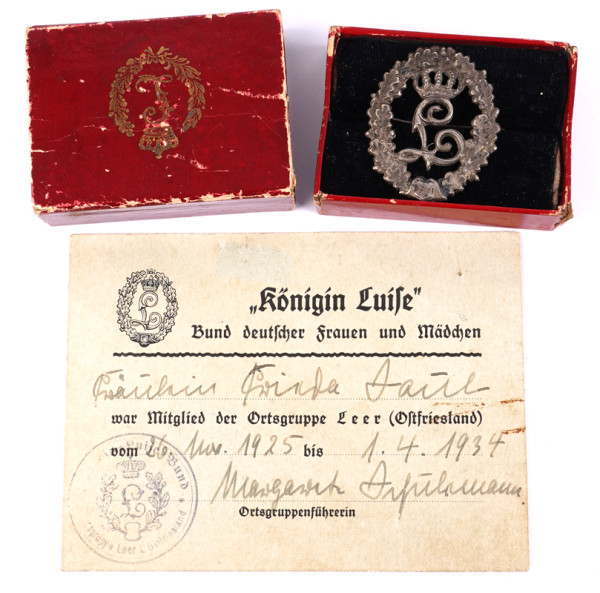 Bund "Königin Luise" Mitgliedsabzeichen im Etui und Mitgliedskarte