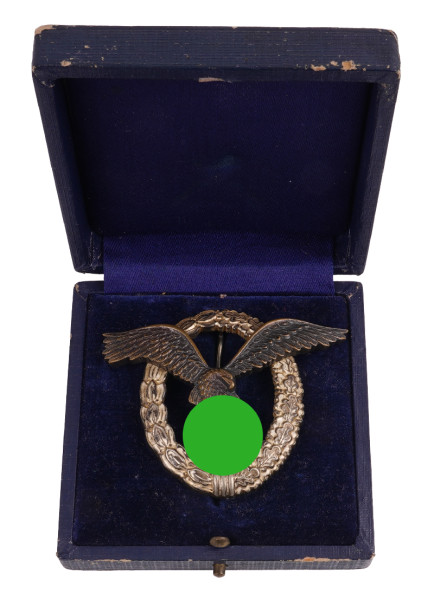 Flugzeugführerabzeichen der Luftwaffe im Etui