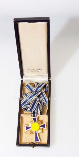 Ehrenkreuz der Deutschen Mutter in Gold im Etui