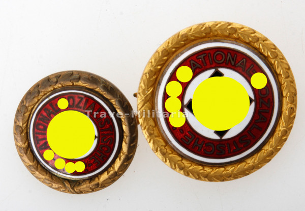 Set Goldenes Ehrenzeichen der NSDAP Nummer 82198