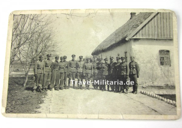 Foto Gruppe von SS-Offizieren bei Meldorf/SH mit 2 Ritterkreuzträgern