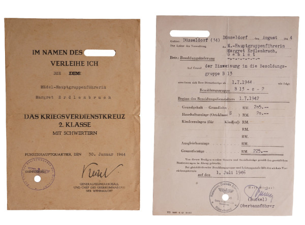 Urkunde Kriegsverdienstkreuz 2. Klasse mit Schwertern für Frau