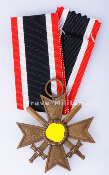 Kriegsverdienstkreuz mit Schwertern mit Band