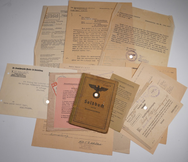 Soldbuch u. Papiere Jäger Kr.Kw.Zug 738