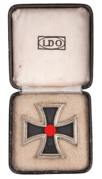 Eisernes Kreuz 1. Klasse 1939 im LDO-Halbetui