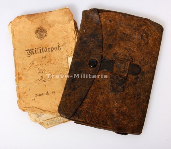 Militärpass mit Ledertasche Matt Gren.Rgt. z. Pferde Frh.von Dorfflinger