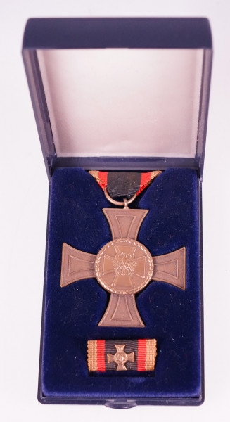 BRD Ehrenkreuz der Bundeswehr in Bronze im Etui