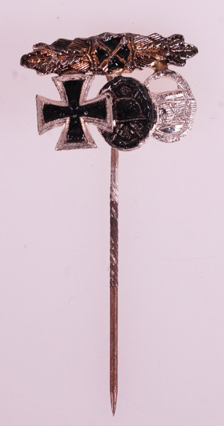 1957er Miniaturnadel Panzerkampf u. Nahkampfspange