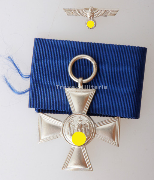 Wehrmacht Dienstauszeichnung II Klasse für 18 Jahre "Mint"