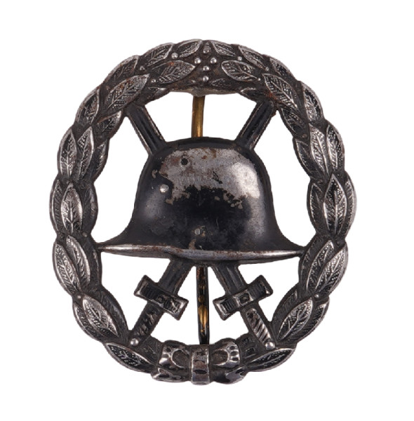 Verwundetenabzeichen in Schwarz 1918, durchbrochen