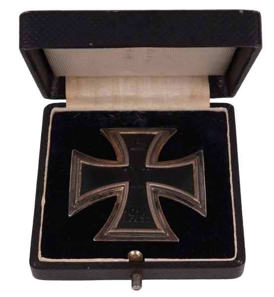 Eisernes Kreuz 1. Klasse 1914 im Etui mit Gravur