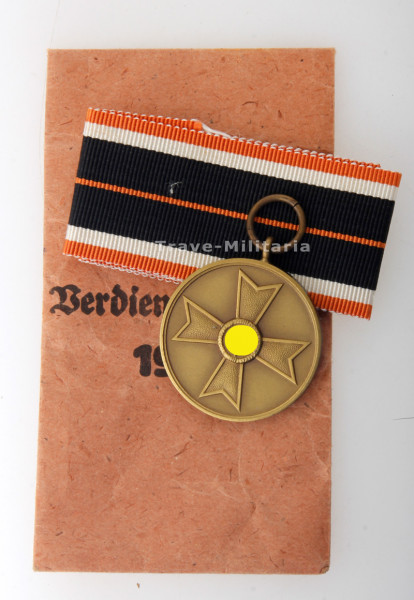 Kriegsverdienstmedaille 1939 mit Tüte