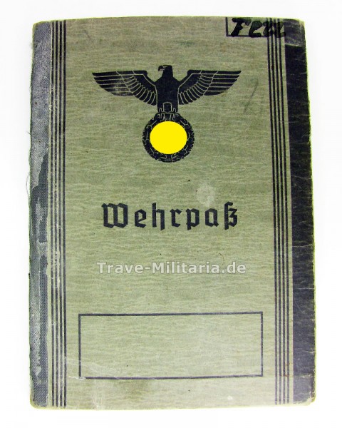 Wehrpass für Panzeraufklärer und Brief vom Gräberoffizier