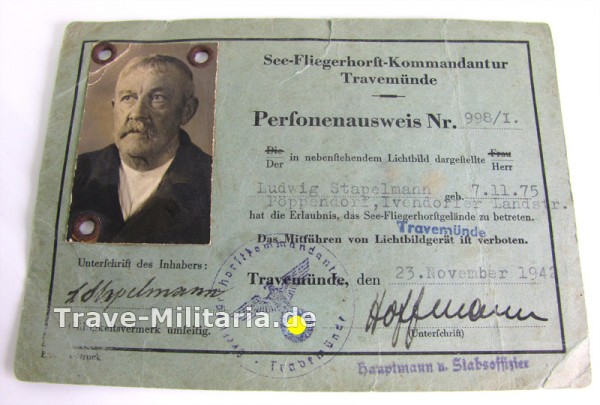 Personenausweis See-Fliegerhorst Kommandantur Travemünde
