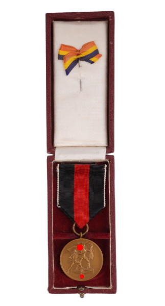 Medaille zur Erinnerung an den 1. Oktober 1938 im Etui
