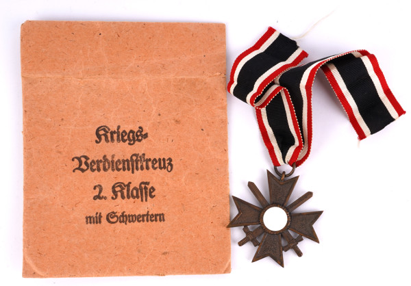 Kriegsverdienstkreuz 2. Klasse mit Schwertern mit Tüte