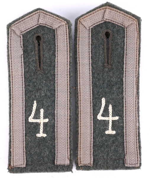 Wehrmacht Heer Paar Schulterklappen Unteroffizier im Infanterie-Regiment 4