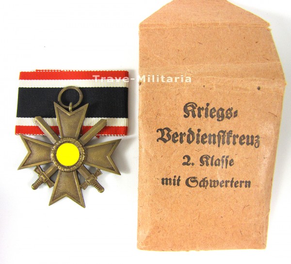 Kriegsverdienstkreuz 2. Klasse mit Schwertern mit Band und Tüte