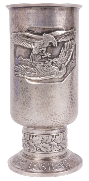 Luftwaffe Ehrenpokal für besondere Leistungen im Luftkrieg