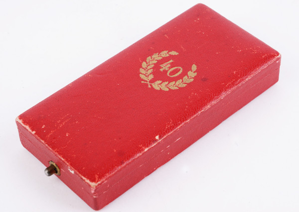 Treudienst-Ehrenzeichen in Gold für 40 Jahre im Etui