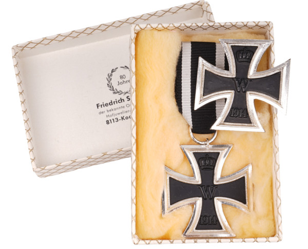 1957er Eisernes Kreuz 1. und 2. Klasse 1914 im Verkaufskarton