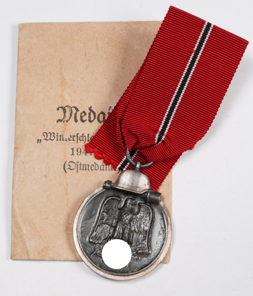 Medaille Winterschlacht im Osten 1941/42 mit Tüte