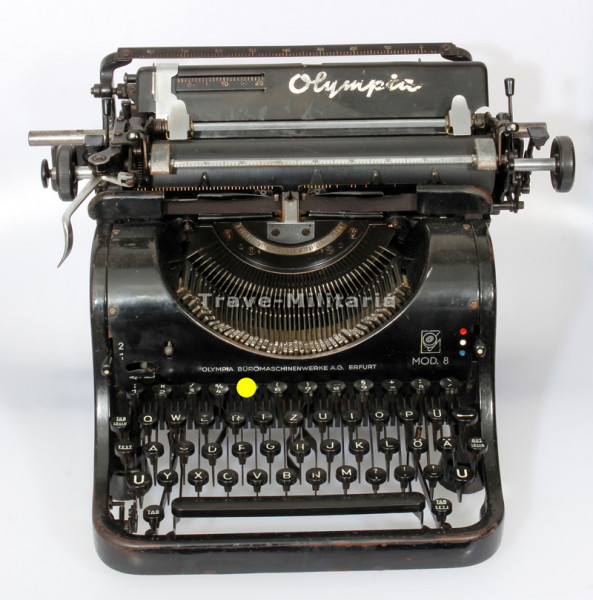 Modell 8 Schreibmaschine Olympia mir Runen Taste der SS